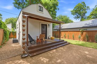 2519 E 4th ST 2, Austin, TX 78702