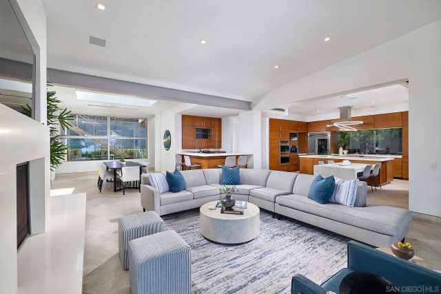 116 Nob Ave, Del Mar, CA 92014