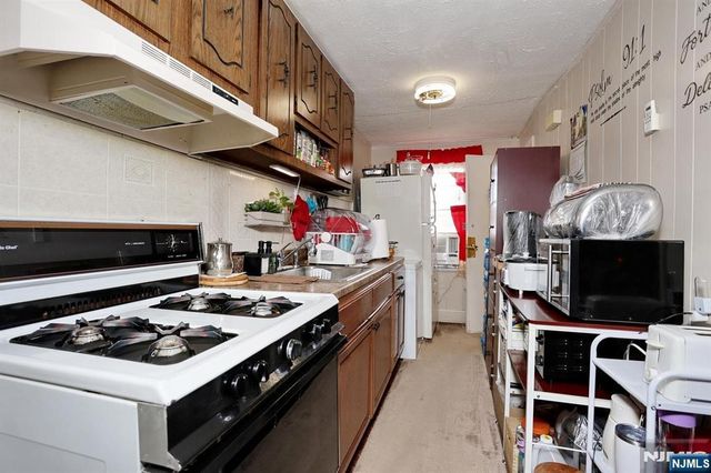 459-463 28th Street, Paterson, NJ 07514