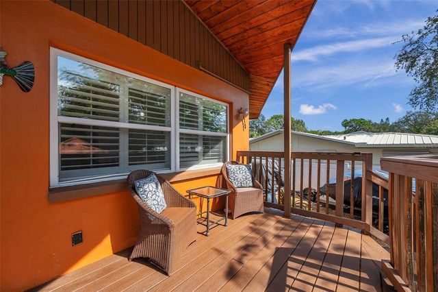 1261 12TH COURT SW, Largo, FL 33770