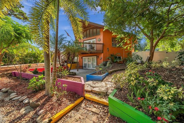 1261 12TH COURT SW, Largo, FL 33770