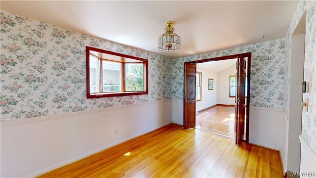 44 Greenfield Drive, Tonawanda, NY 14150