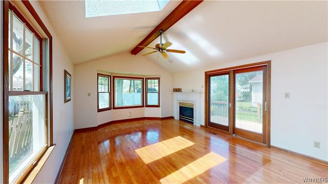 44 Greenfield Drive, Tonawanda, NY 14150