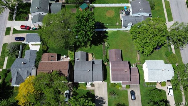 44 Greenfield Drive, Tonawanda, NY 14150