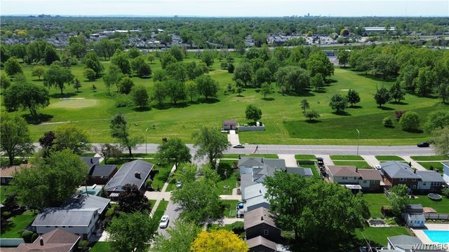 44 Greenfield Drive, Tonawanda, NY 14150