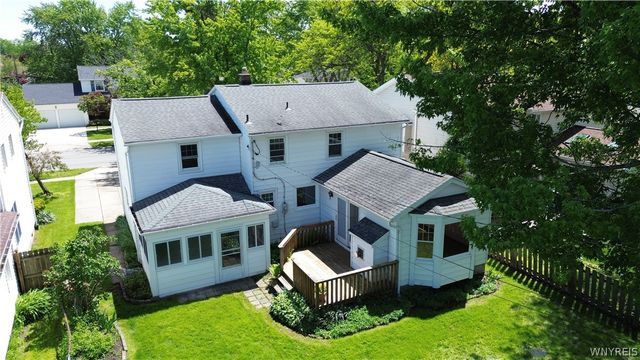 44 Greenfield Drive, Tonawanda, NY 14150