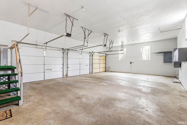 2239 Topswood Lane, South Bend, IN 46614