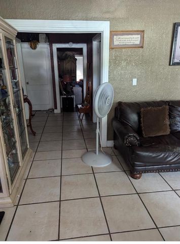 2415 E 21ST AVENUE, Tampa, FL 33605