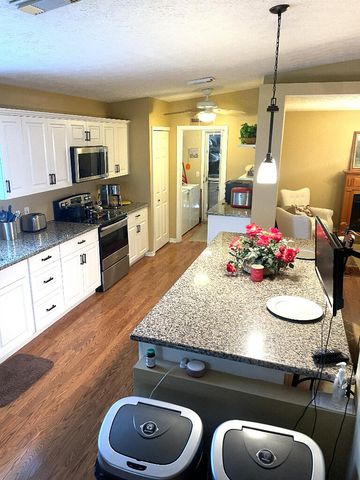 6794 Picante Circle, Fort Pierce, FL 34951