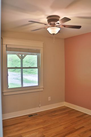 1660 Leatherwood Rd, White Bluff, TN 37187