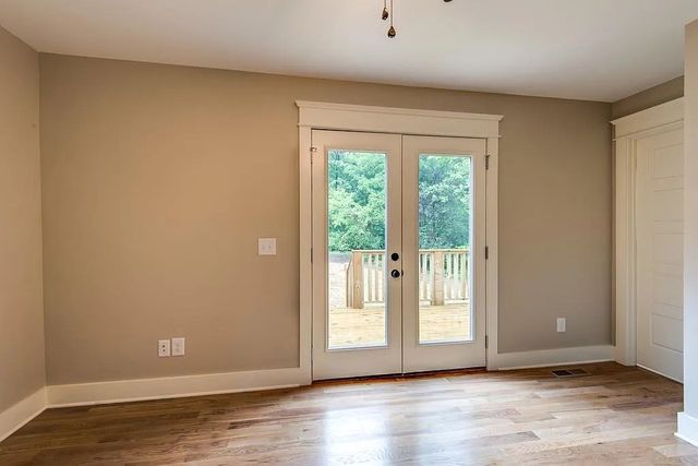 1660 Leatherwood Rd, White Bluff, TN 37187