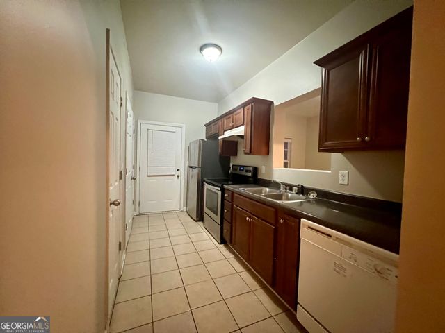 1005 Mill Creek Way B, Monroe, GA 30655