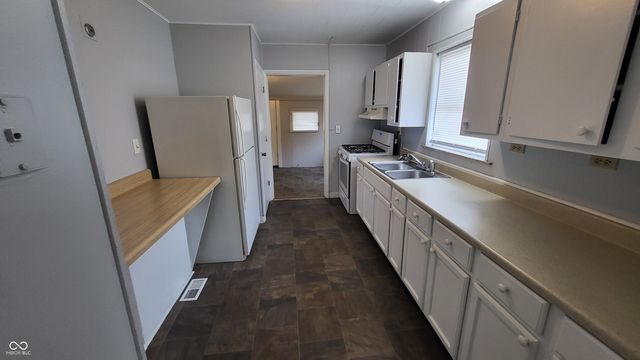 1527 N Chester Avenue, Indianapolis, IN 46201