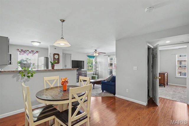 1121 Saravalle Drive, St Peters, MO 63376
