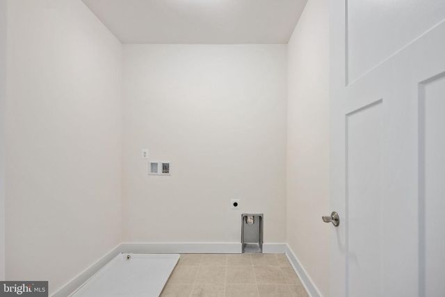 356 EVERMORE LN, Stafford, VA 22554