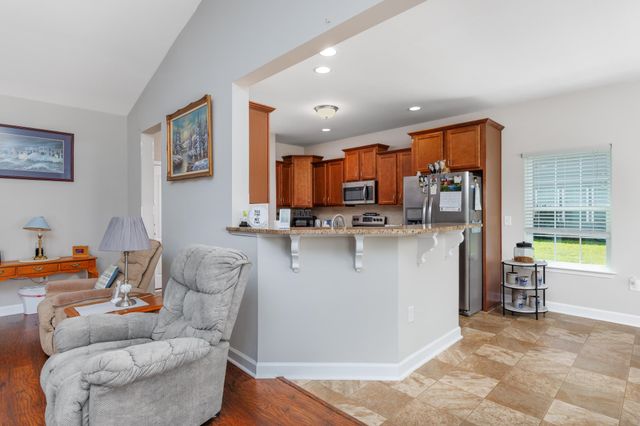 840 Derbyshire Ct., Conway, SC 29526