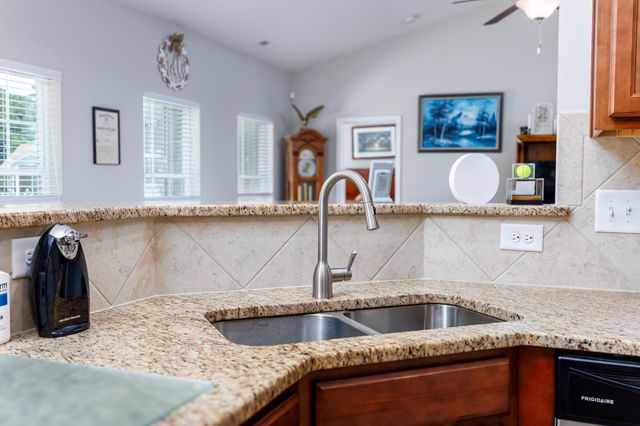 840 Derbyshire Ct., Conway, SC 29526