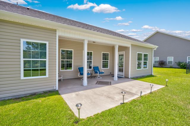 840 Derbyshire Ct., Conway, SC 29526