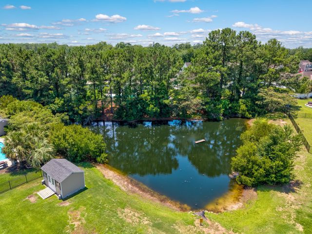 840 Derbyshire Ct., Conway, SC 29526