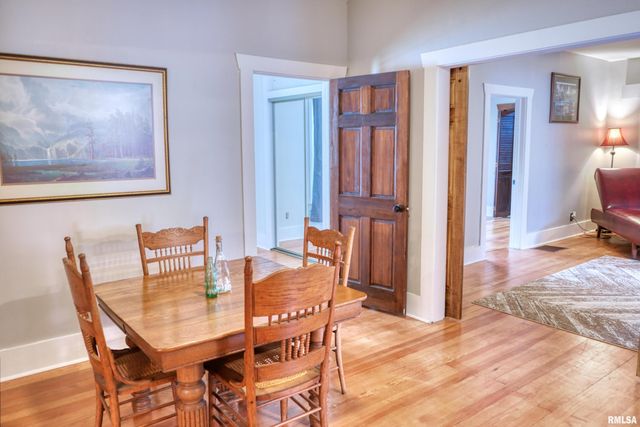 2036 SPRUCE Street, Murphysboro, IL 62966