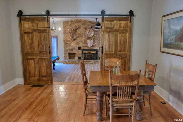 2036 SPRUCE Street, Murphysboro, IL 62966