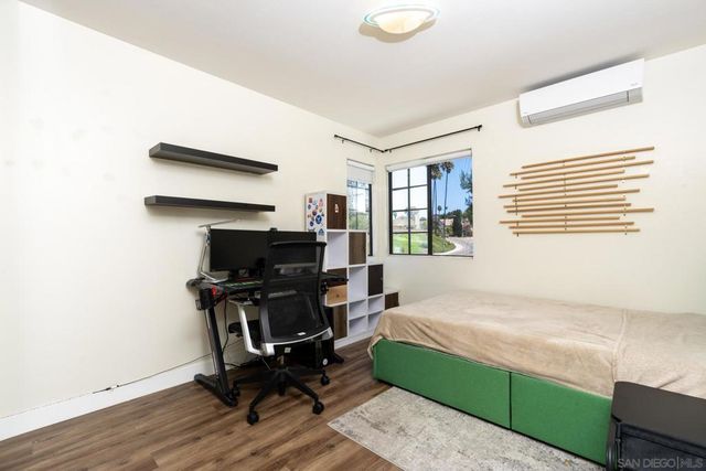 15609 Maturin Dr, San Diego, CA 92127