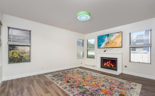15609 Maturin Dr, San Diego, CA 92127
