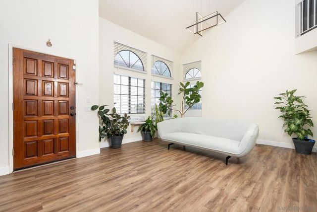 15609 Maturin Dr, San Diego, CA 92127