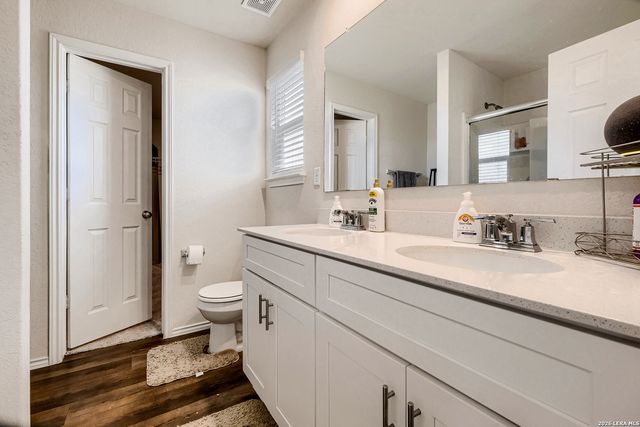 6907 Ashcat, Converse, TX 78109