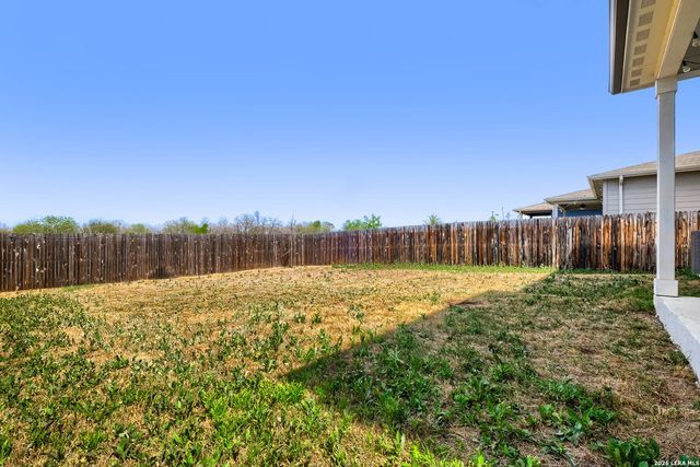 6907 Ashcat, Converse, TX 78109