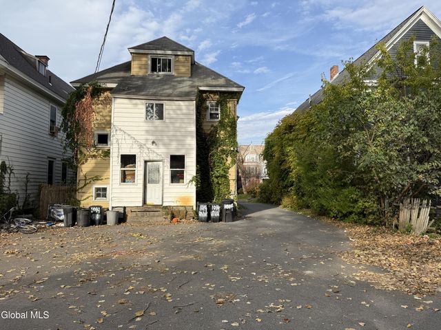 1014 Union Street, Schenectady, NY 12308