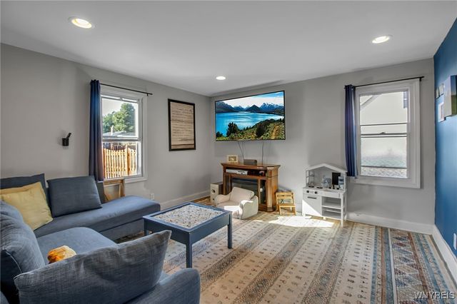 90 Mildred Drive, Cheektowaga, NY 14225