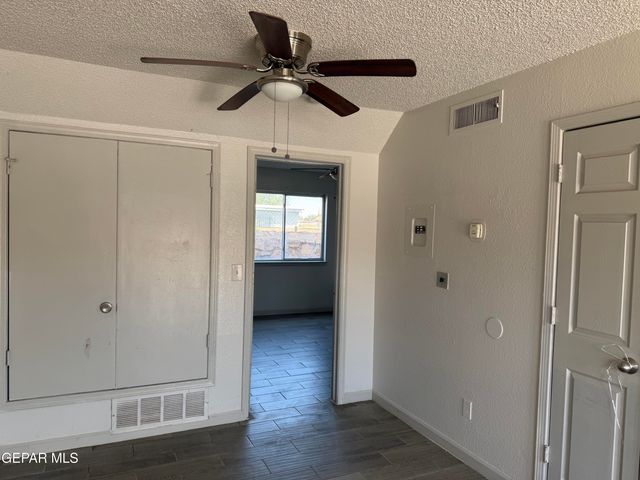 8507 ALAMEDA Avenue 8, El Paso, TX 79907