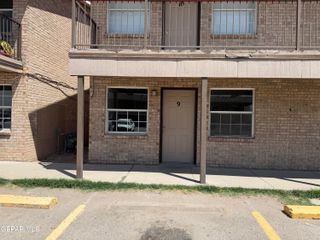 8507 ALAMEDA Avenue 8, El Paso, TX 79907