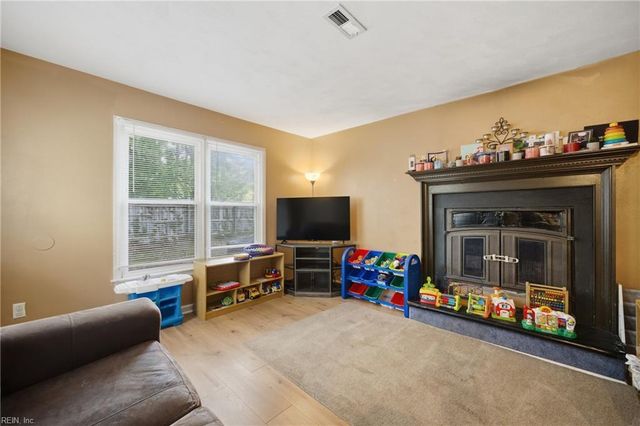 705 Prospect CT, Virginia Beach, VA 23462