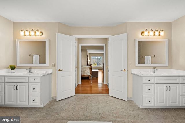 38607 MILLSTONE, Hillsboro, VA 20132