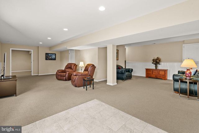 38607 MILLSTONE, Hillsboro, VA 20132