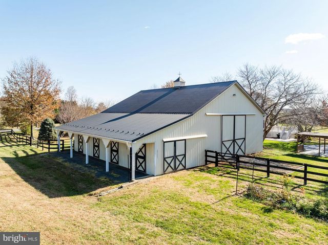 38607 MILLSTONE, Hillsboro, VA 20132