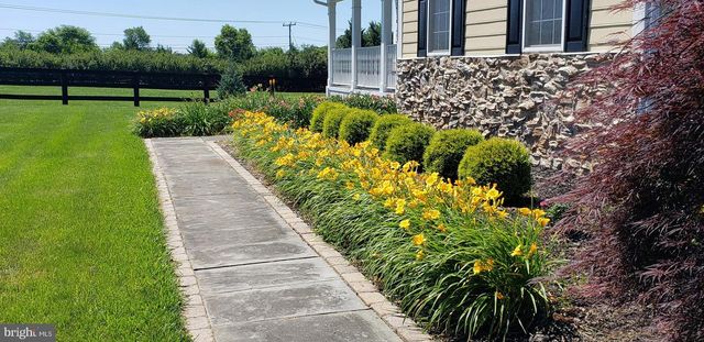 38607 MILLSTONE, Hillsboro, VA 20132