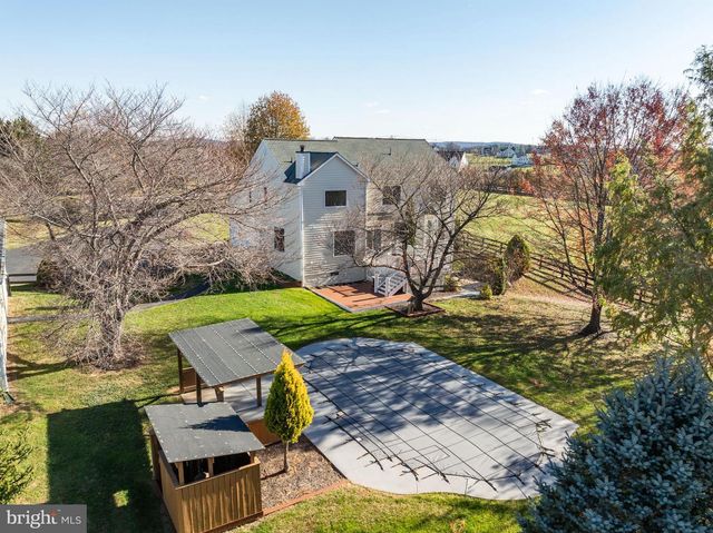 38607 MILLSTONE, Hillsboro, VA 20132