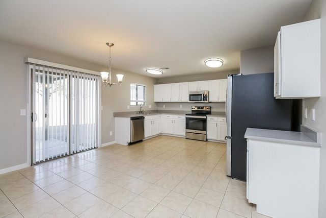 1836 E Silversmith Trail, San Tan Valley, AZ 85143