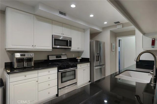 22444 Burton Street, West Hills, CA 91304