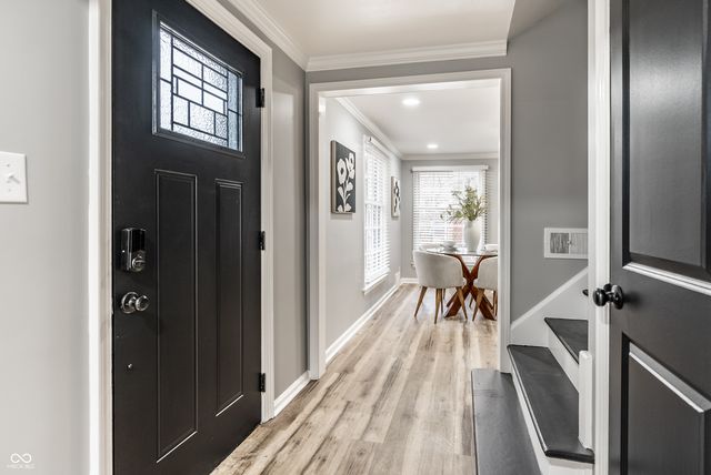 6329 Allisonville Road, Indianapolis, IN 46220