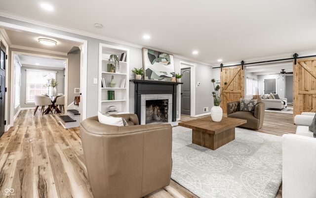 6329 Allisonville Road, Indianapolis, IN 46220