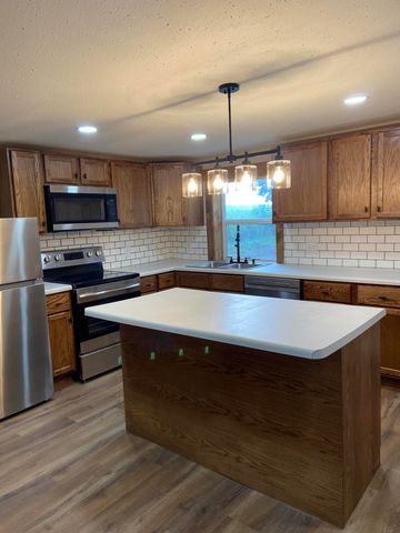 5184 Us-63, Cabool, MO 65689