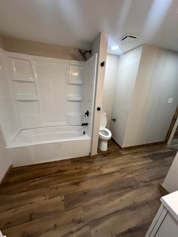 5184 Us-63, Cabool, MO 65689