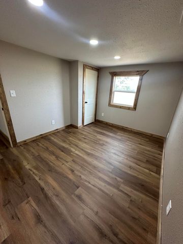 5184 Us-63, Cabool, MO 65689