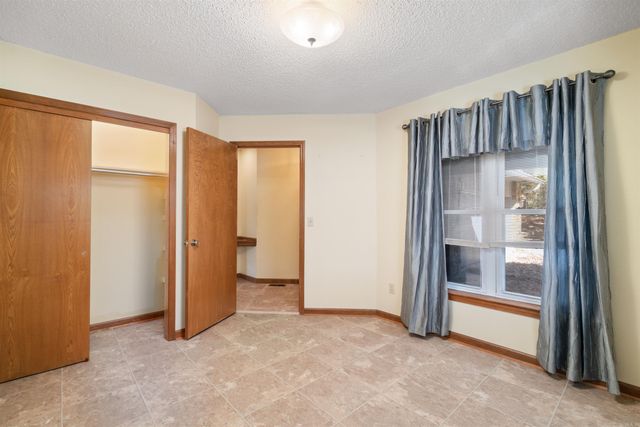 16 Gancho Way, Hot Springs Village, AR 71909