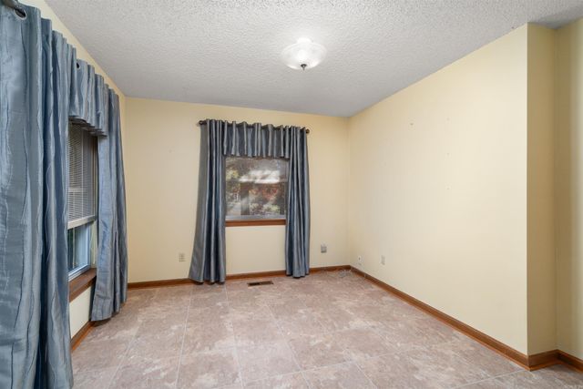 16 Gancho Way, Hot Springs Village, AR 71909