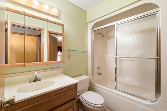 16 Gancho Way, Hot Springs Village, AR 71909